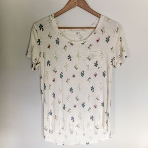 Scoop Neck Cactus tee